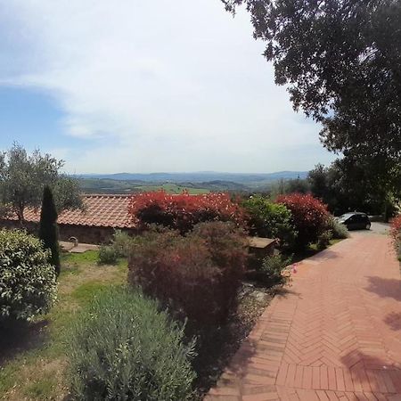 Casa Di Campagna In Collina Tatti Exterior foto